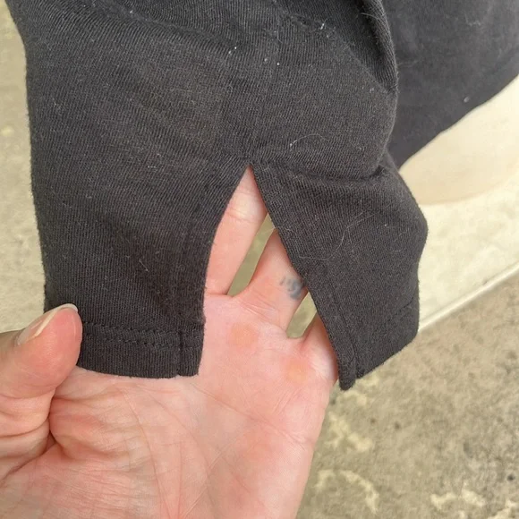 EUC Victoria’s Secret black pajamas with sequence - Picture 6 of 13